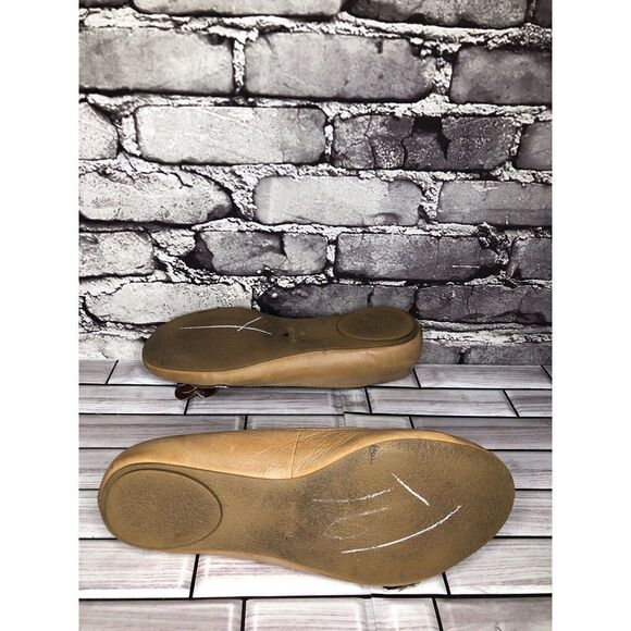 Fossil Brown Tan Leather Rose Floral Slip On Ballet Flats Shoes Women Sz 8.5M US - Picture 15 of 16
